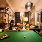Billionaires Boutique & Premium Suites, Old Town *