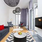 Apartment Billionaires Boutique & Premium Suites, Old Town Prague