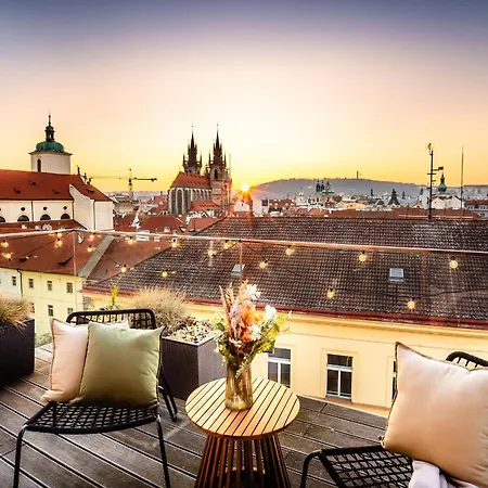 شقة Billionaires Boutique & Premium Suites, Old Town براغ