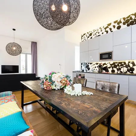Billionaires Boutique & Premium Suites, Old Town * براغ