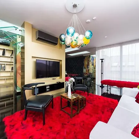 شقة Billionaires Boutique & Premium Suites, Old Town