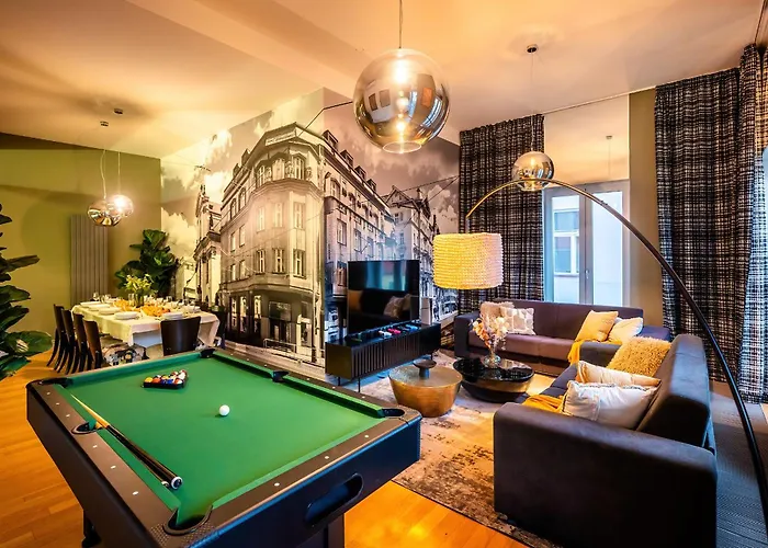 Apartment Billionaires Boutique & Premium Suites, Old Town