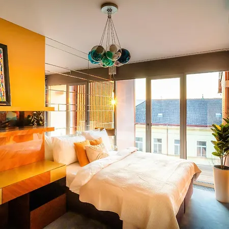 Billionaires Boutique & Premium Suites, Old Town Prága