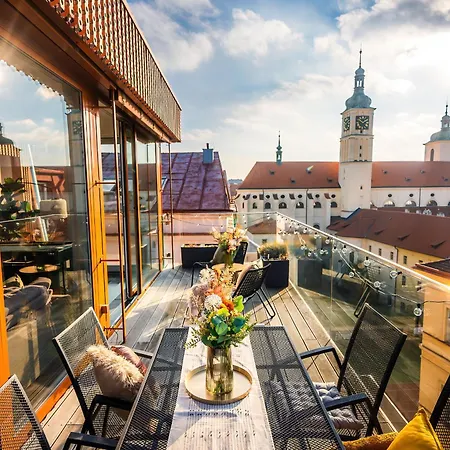 Billionaires Boutique & Premium Suites, Old Town Apartman Prága