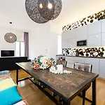 Billionaires Boutique & Premium Suites, Old Town * Prag