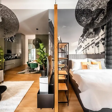 Billionaires Boutique & Premium Suites, Old Town Praag