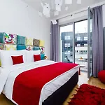 Billionaires Boutique & Premium Suites, Old Town Apartament