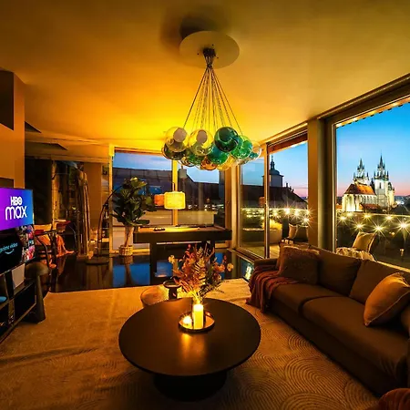Billionaires Boutique & Premium Suites, Old Town 아파트 *