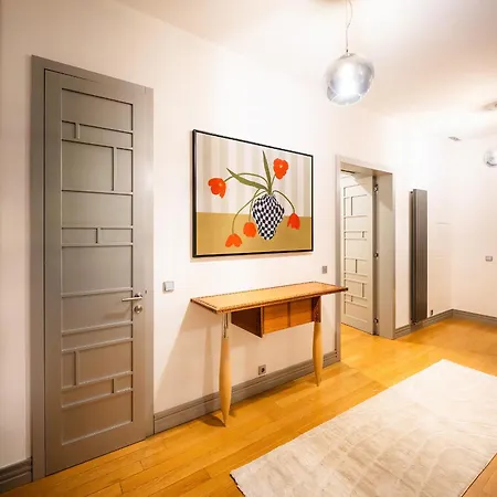 Billionaires Boutique & Premium Suites, Old Town * Prague