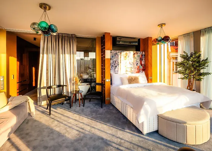 Billionaires Boutique & Premium Suites, Old Town * 프라하