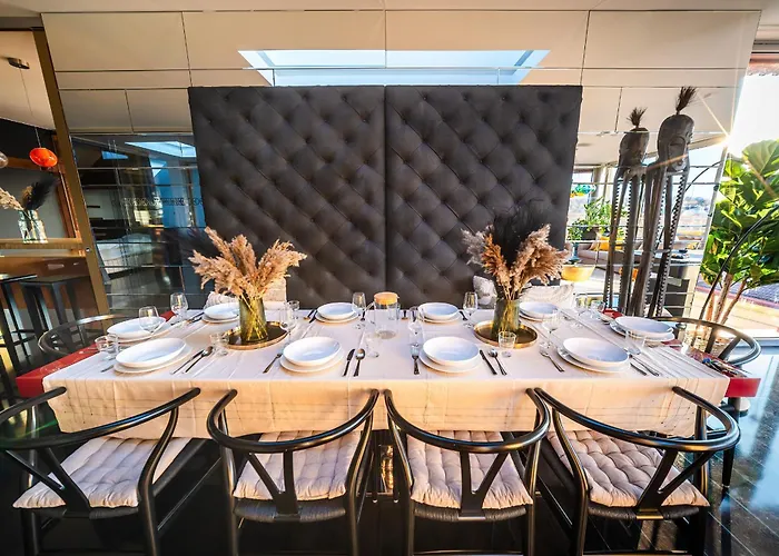 Billionaires Boutique & Premium Suites, Old Town *