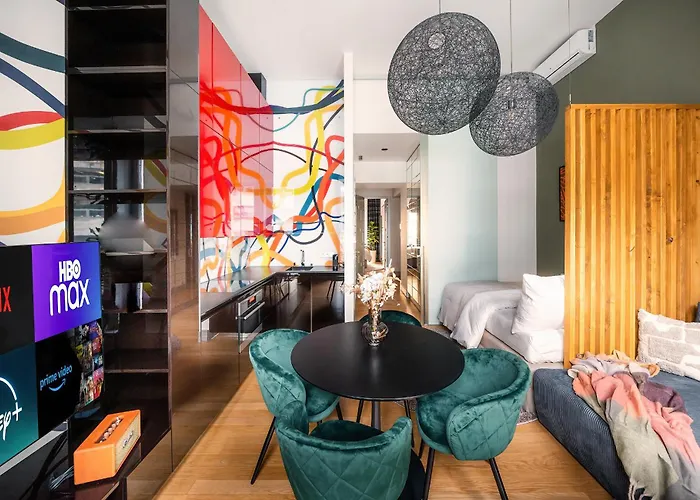Billionaires Boutique & Premium Suites, Old Town 아파트
